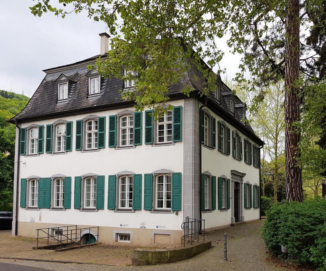 Ehem. Sommerresidenz Von Fuerst Friedrich Iii. App.1 Und App.2 Kirn Exterior foto